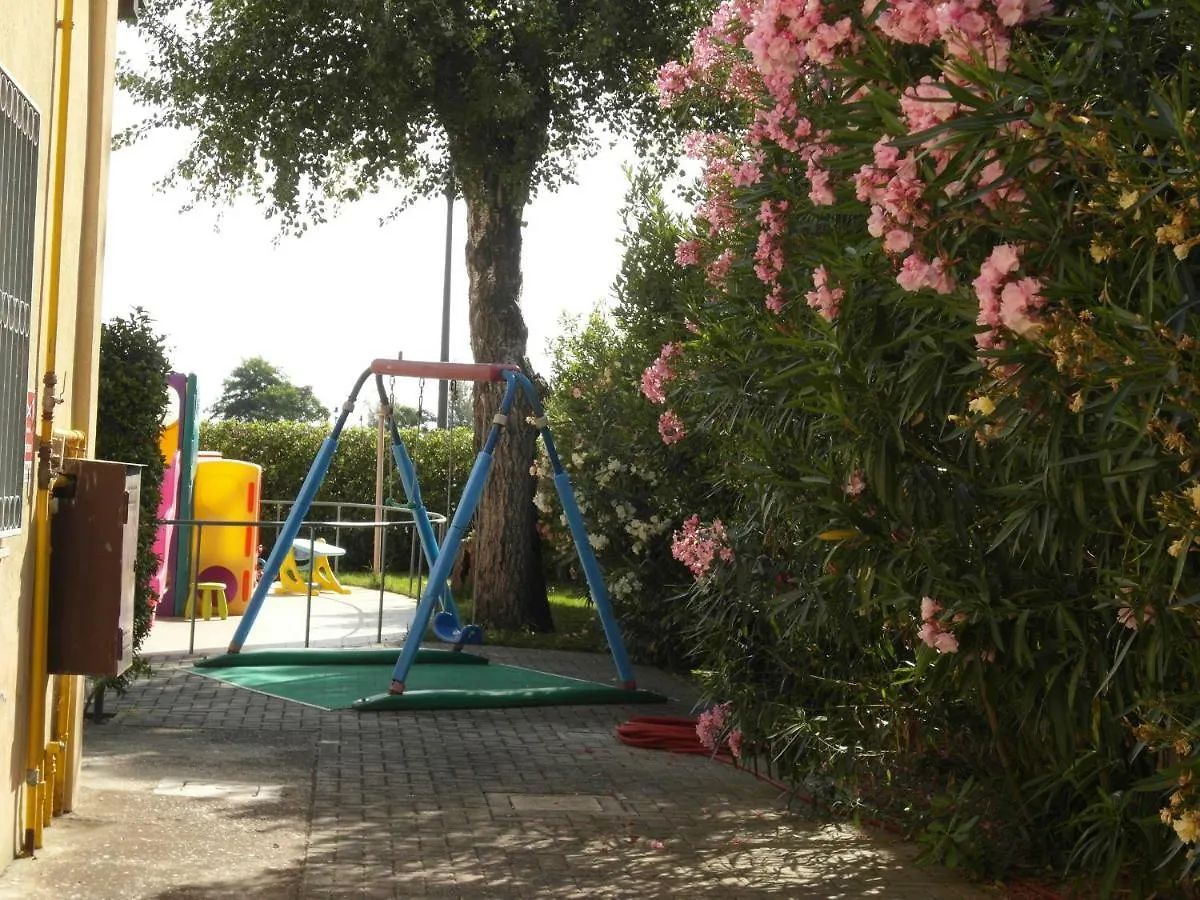 Hotel Villa Lina Ricci Curbastro Cesenatico Italia